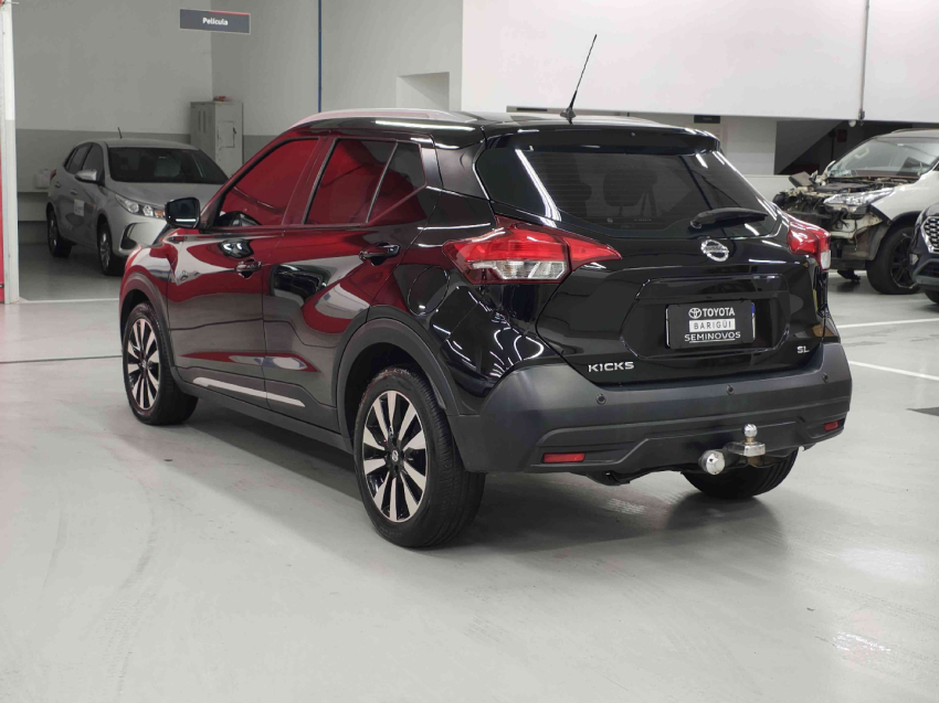 nissan kicks 1.6 16v flexstart sl 4p xtronic flex automatico 20173