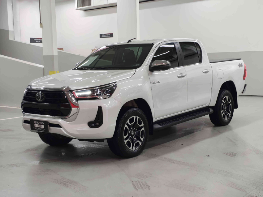 toyota hilux 2.8 d-4d turbo diesel cd srx 4x4 automatico 4p 20252