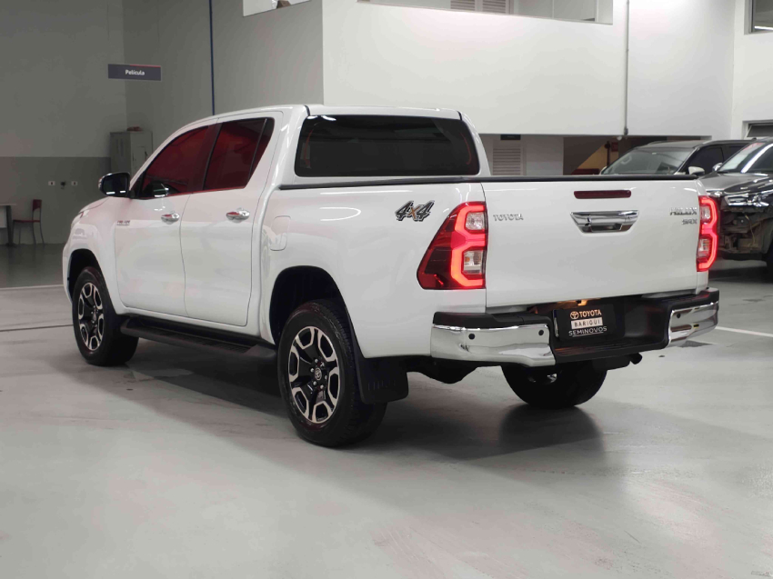 toyota hilux 2.8 d-4d turbo diesel cd srx 4x4 automatico 4p 20253