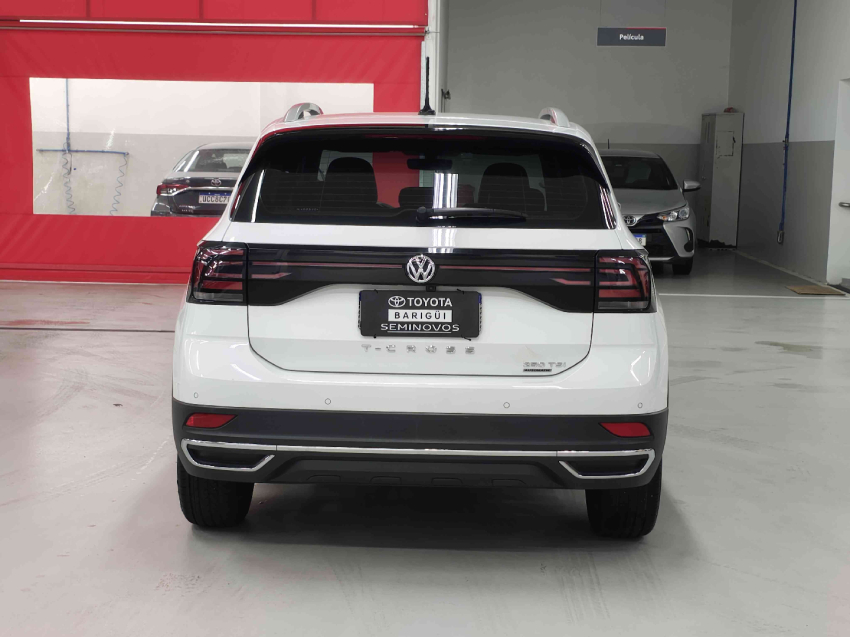volkswagen t-cross 1.4 250 tsi total flex highline automatico 4p 20204