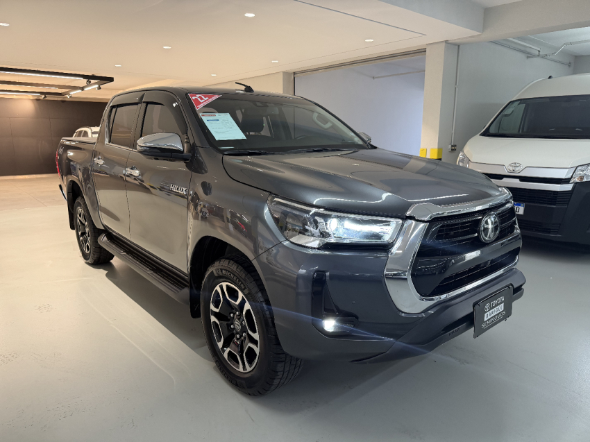 toyota hilux diesel 2022