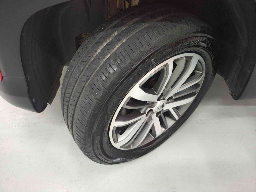fiat strada 1.3 firefly flex volcano cd cvt 4p automatico 202311