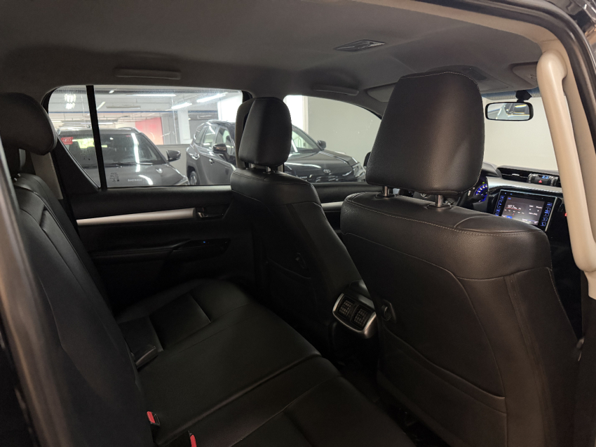toyota hilux 2.8 srv 4x4 cd 16v diesel 4p automatico 2.7 20177
