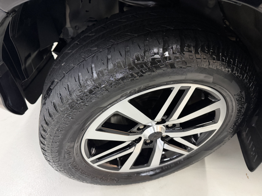 toyota hilux 2.8 srv 4x4 cd 16v diesel 4p automatico 2.7 201710