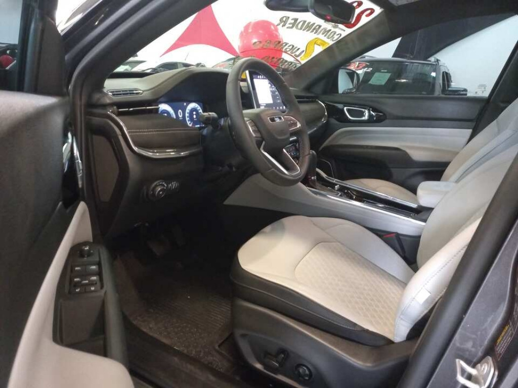 jeep commander 2.0 td380 turbo diesel limited at9 4p automatico 202310