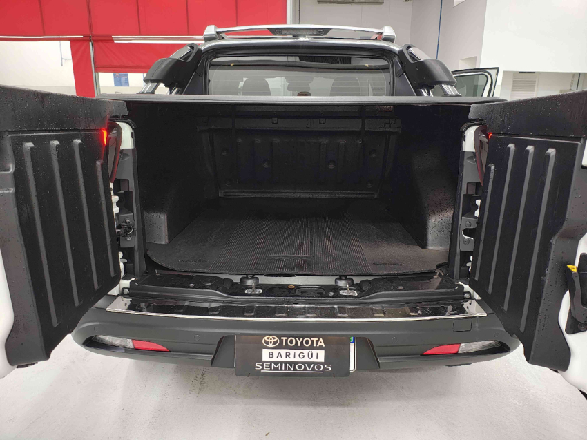 fiat toro 1.3 turbo 270 flex volcano at6 4p automatico 20226