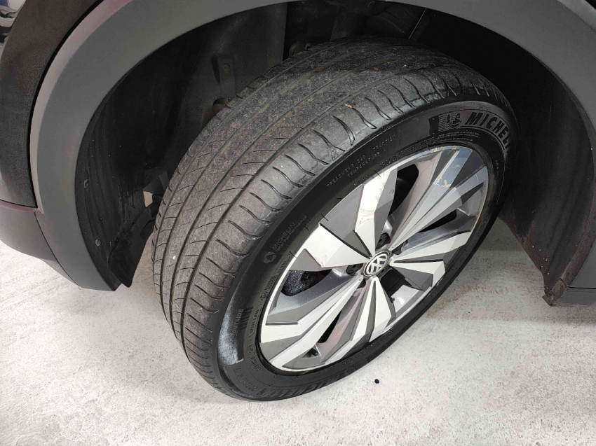 volkswagen t-cross 1.4 250 tsi total flex highline automatico 4p 202011