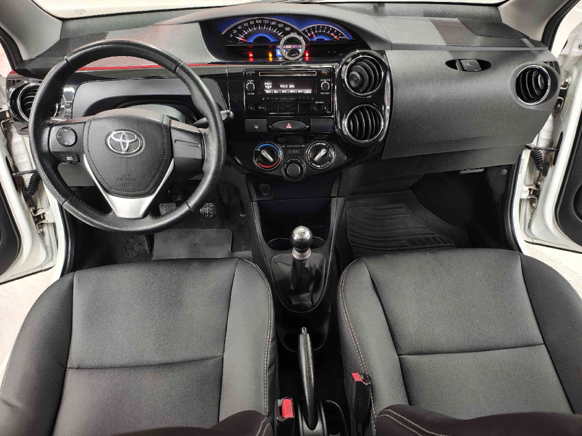 toyota etios cross 1.5 16v flex 4p manual 20157