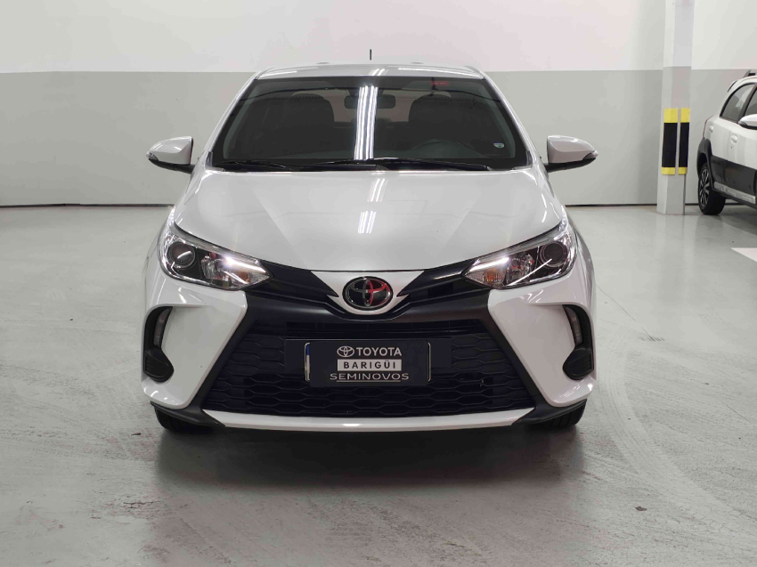 toyota yaris 1.5 16v flex sedan xs multidrive 4p automatico 20251