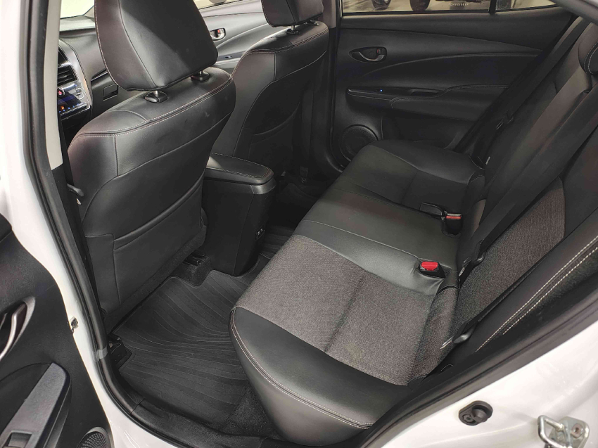toyota yaris 1.5 16v flex sedan xs multidrive 4p automatico 20256