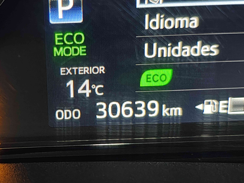 toyota yaris 1.5 16v flex sedan xs multidrive 4p automatico 202510