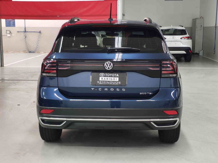 volkswagen t-cross 1.0 200 tsi total flex comfortline automatico 4p 20204