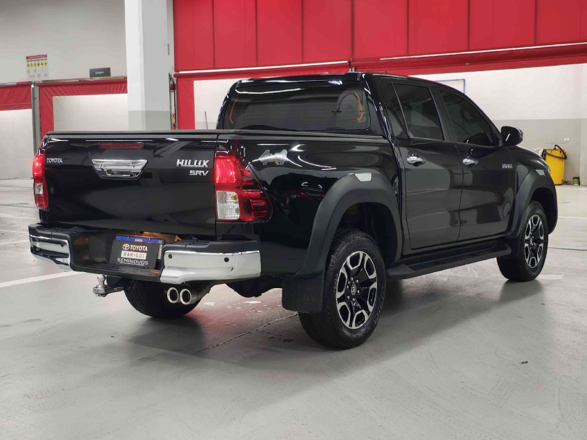 toyota hilux 2.8 d-4d turbo diesel cd srv 4x4 automatico 4p 20245