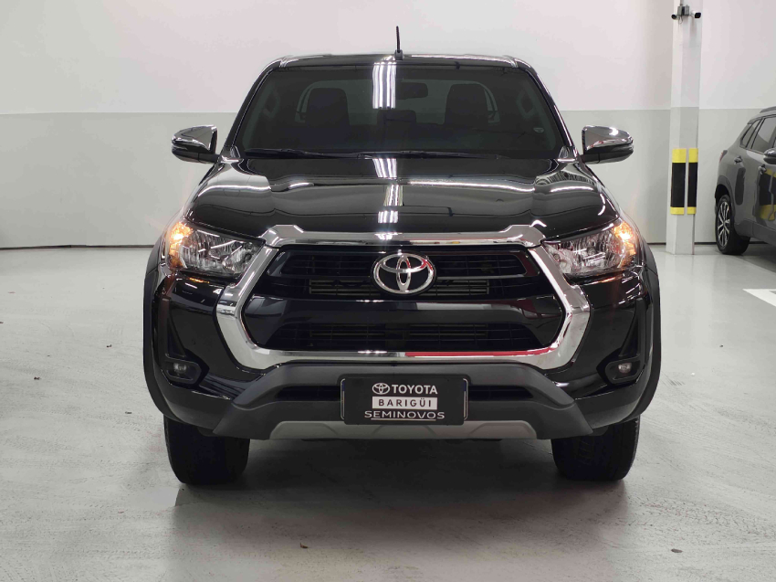 toyota hilux 2.8 d-4d turbo diesel cd srv 4x4 automatico 4p 20241