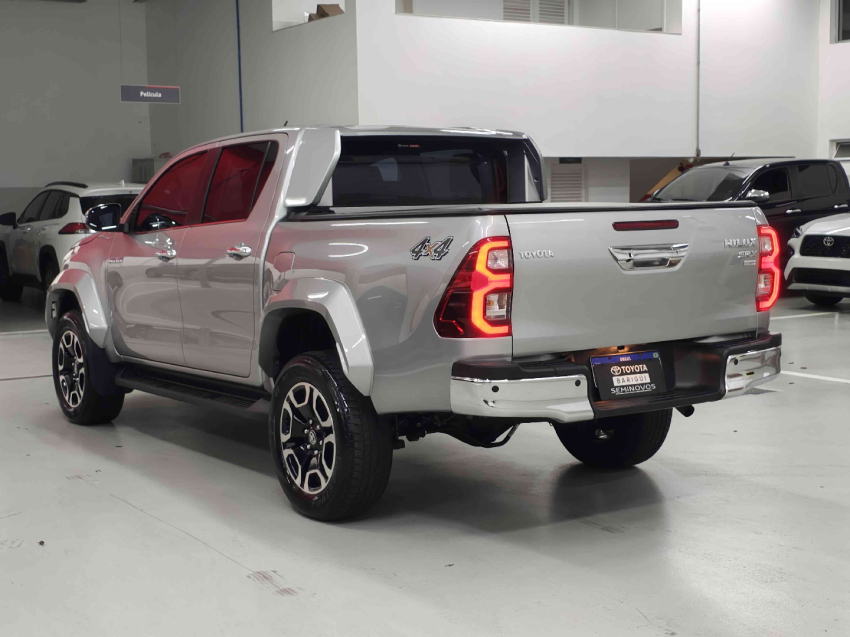 toyota hilux 2.8 d-4d turbo diesel cd srx plus 4x4 automatico 4p 20243