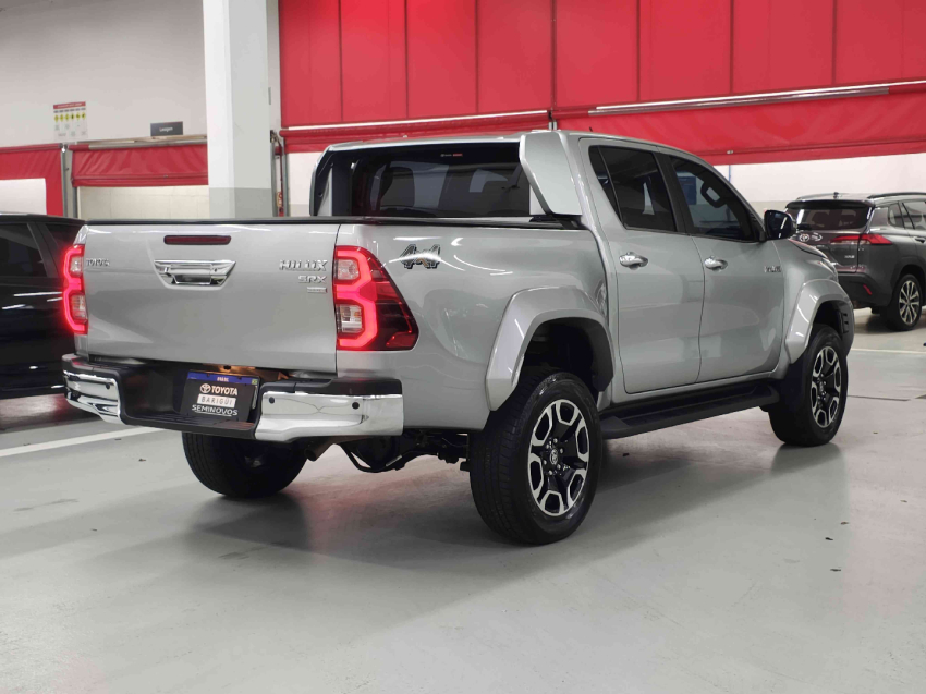 toyota hilux 2.8 d-4d turbo diesel cd srx plus 4x4 automatico 4p 20245