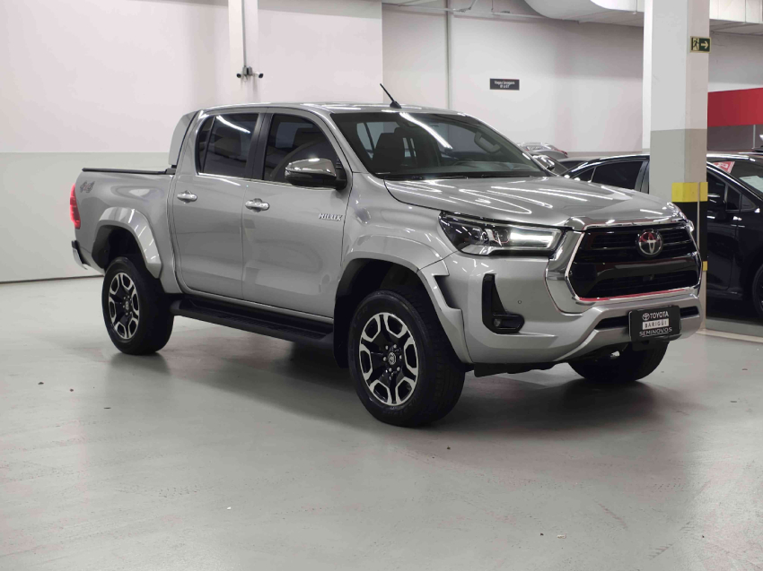 toyota hilux 2.8 d-4d turbo diesel cd srx plus 4x4 automatico 4p 20240