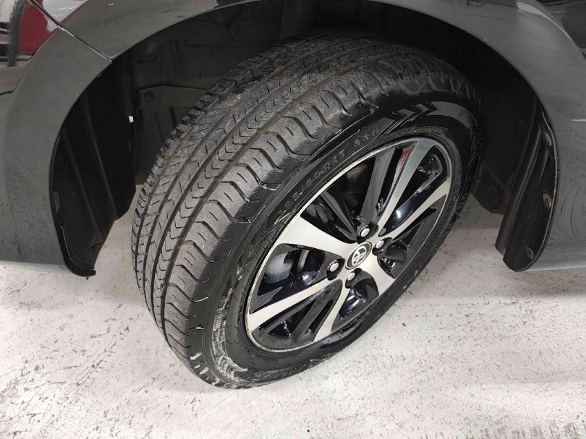 toyota yaris 1.5 16v flex xls multidrive 4p automatico 202011