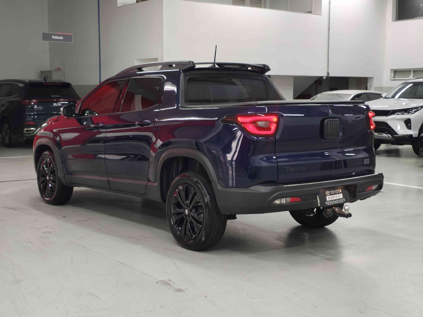 fiat toro 1.3 turbo 270 flex volcano at6 4p automatico 20243