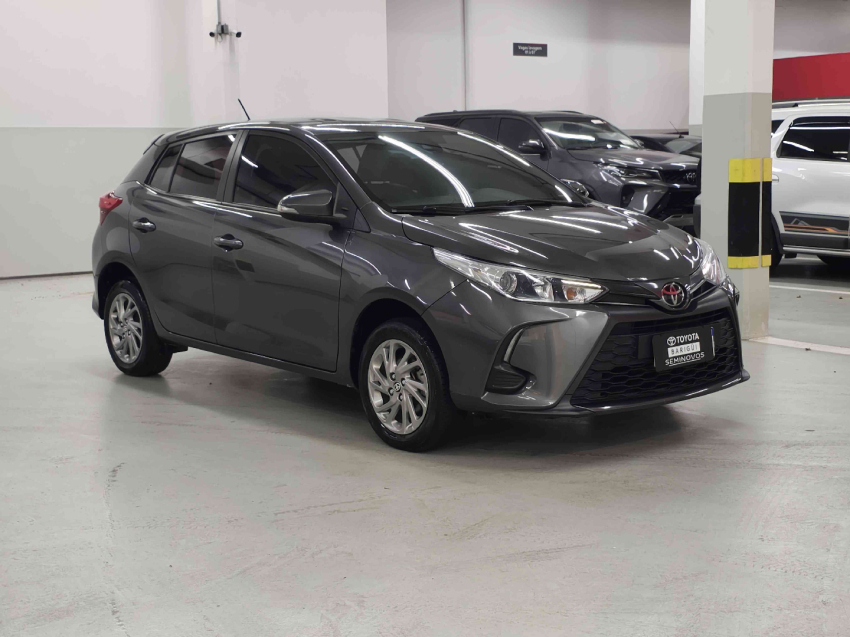 toyota yaris 1.5 16v flex xs connect multidrive 4p automatico 20230