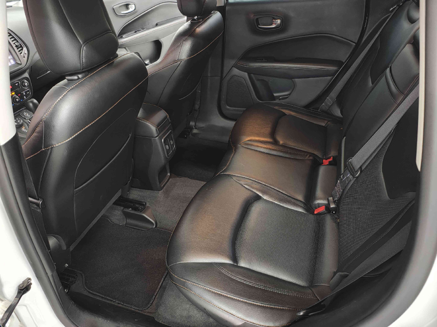 jeep compass 2.0 16v diesel longitude 4x4 automatico 4p semiautomatico 20196