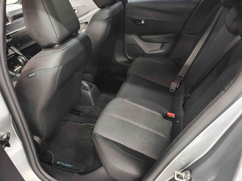 peugeot 208 1.0 turbo 200 flex style cvt 4p automatico 20246