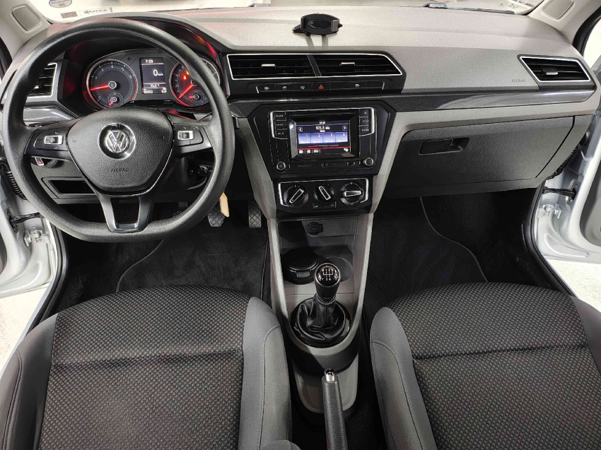 volkswagen voyage 1.6 msi totalflex comfortline 4p manual flex 20177