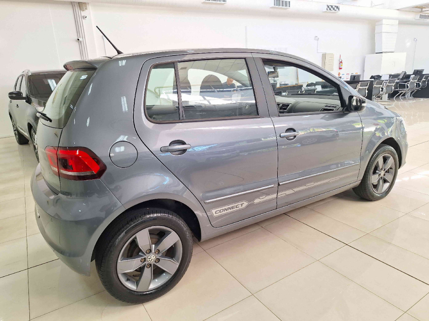 volkswagen fox 1.6 msi total flex connect 4p manual 2021