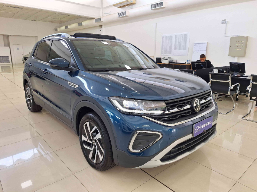 volkswagen t-cross 1.4 250 tsi total flex highline automatico 4p 2025