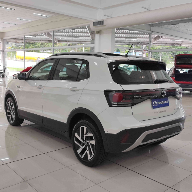 volkswagen t-cross 1.4 250 tsi total flex highline automatico 4p 2025