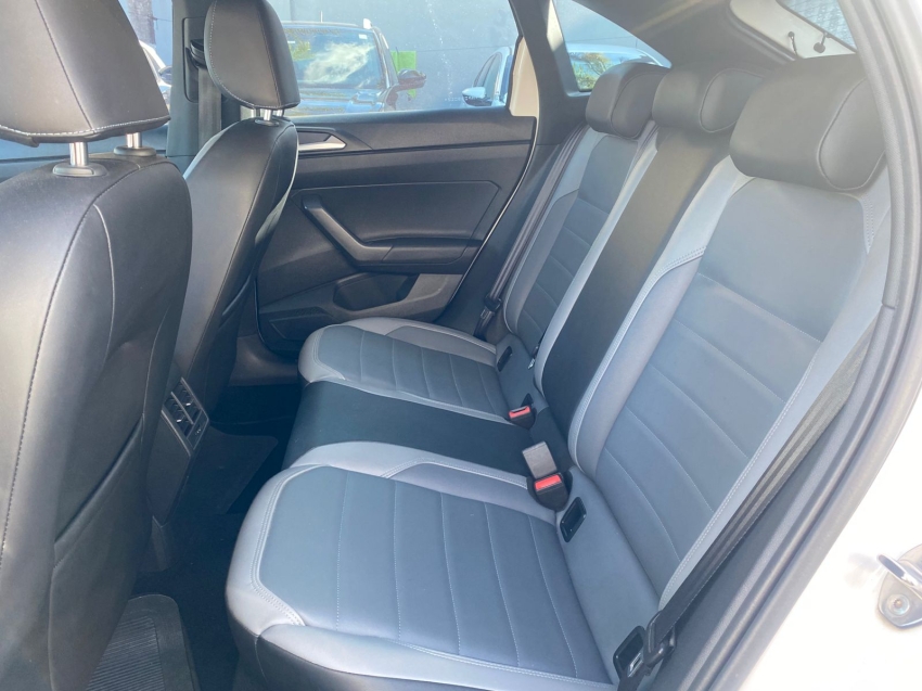 volkswagen nivus 1.0 200 tsi total flex highline automatico 5p 2021