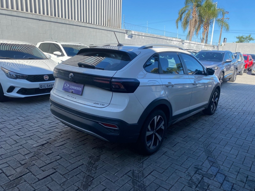 volkswagen nivus 1.0 200 tsi total flex highline automatico 5p 2021