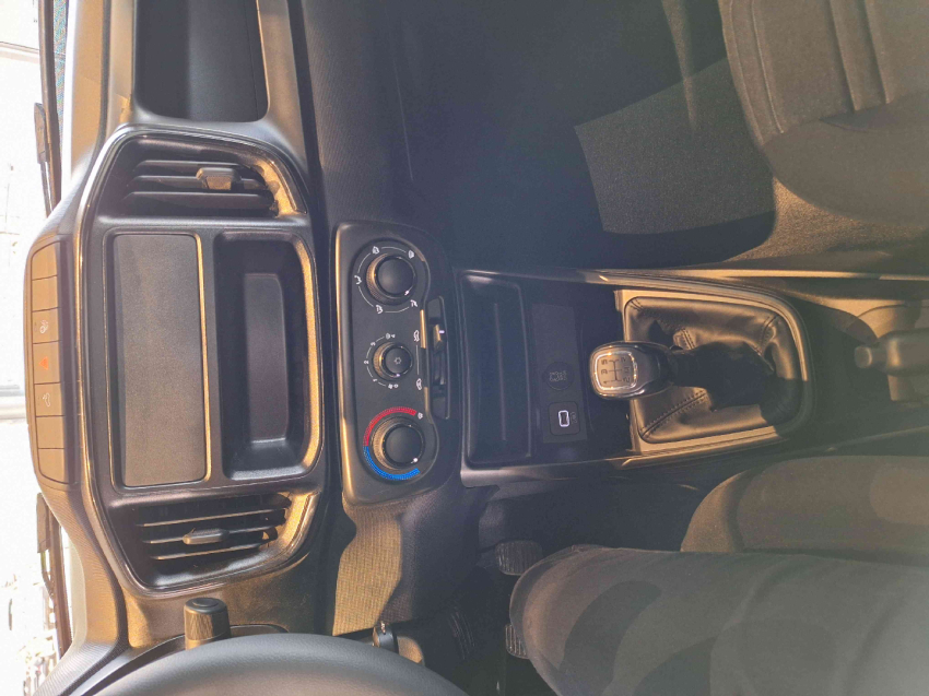 fiat strada 1.3 firefly flex freedom cs manual 4p automatico 2025