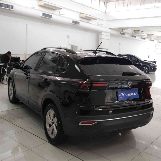 volkswagen nivus 1.0 200 tsi total flex comfortline automatico 4p 2024