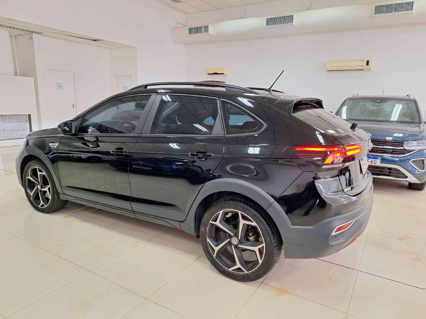 volkswagen nivus 1.0 200 tsi total flex comfortline automatico 4p 2022
