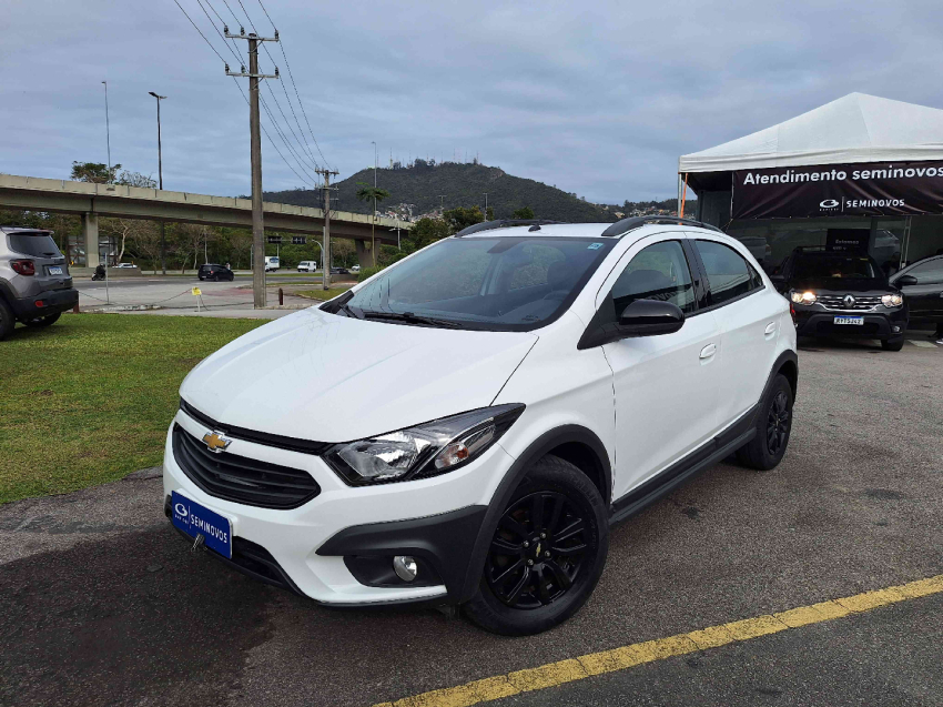 chevrolet onix 1.4 mpfi activ 8v flex 4p automatico 5p manual 2019