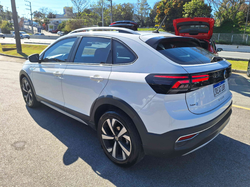volkswagen nivus 1.0 200 tsi total flex highline automatico 4p 2021