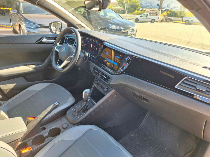 volkswagen nivus 1.0 200 tsi total flex highline automatico 4p 2021