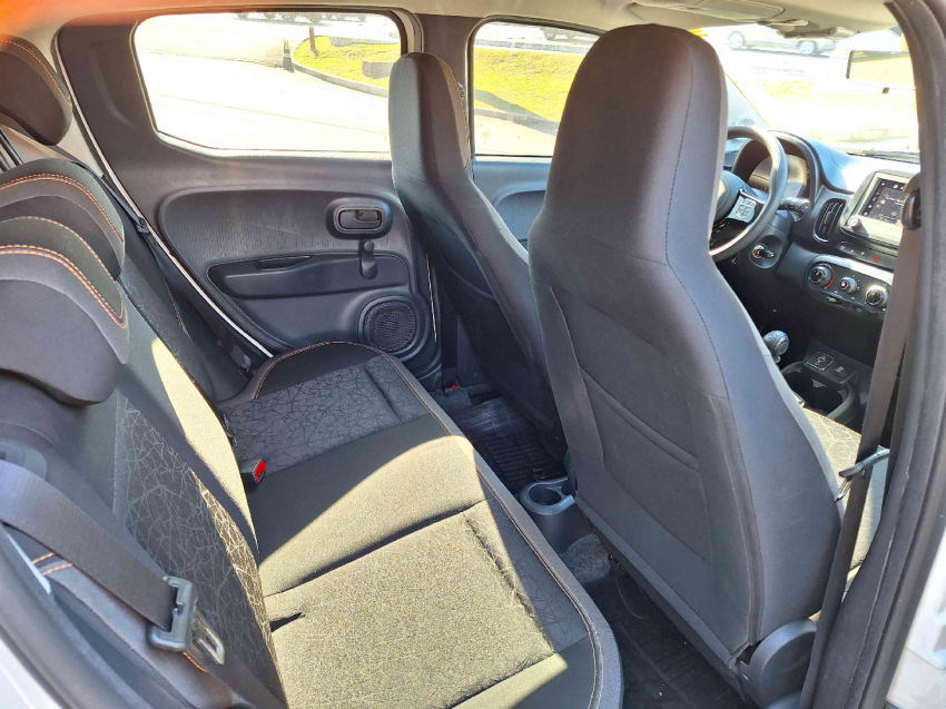 fiat mobi 1.0 evo flex trekking manual 4p 2024