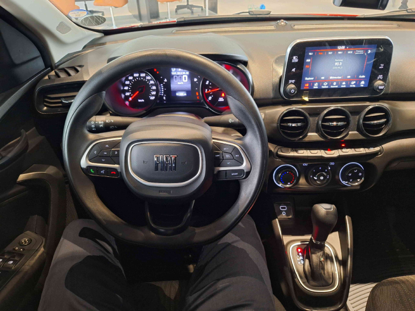 fiat cronos 1.3 flex drive s-design automatico 4p 2025