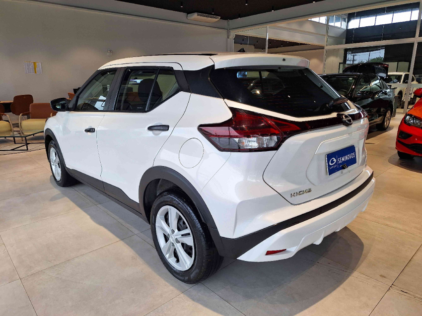 nissan kicks 1.6 16v flexstart active xtronic flex automatico 20249
