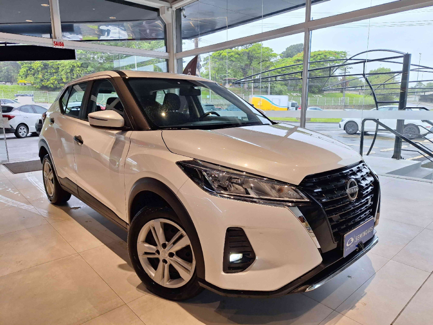nissan kicks 1.6 16v flexstart active xtronic flex automatico 20241