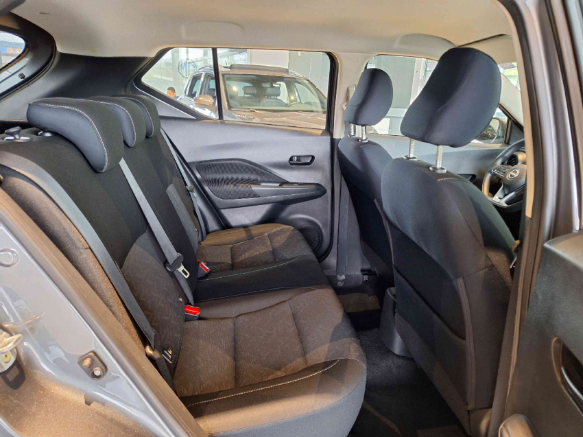 nissan kicks 1.6 16v flexstart active xtronic flex 4p automatico 2024