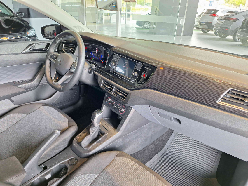 volkswagen polo 1.0 flex automatico 2025