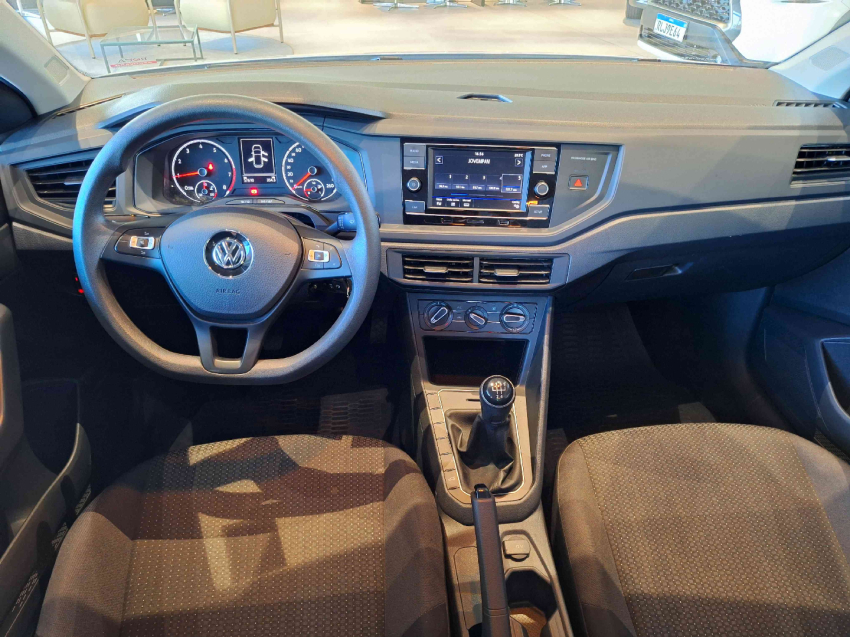 volkswagen polo 1.0 flex 2021
