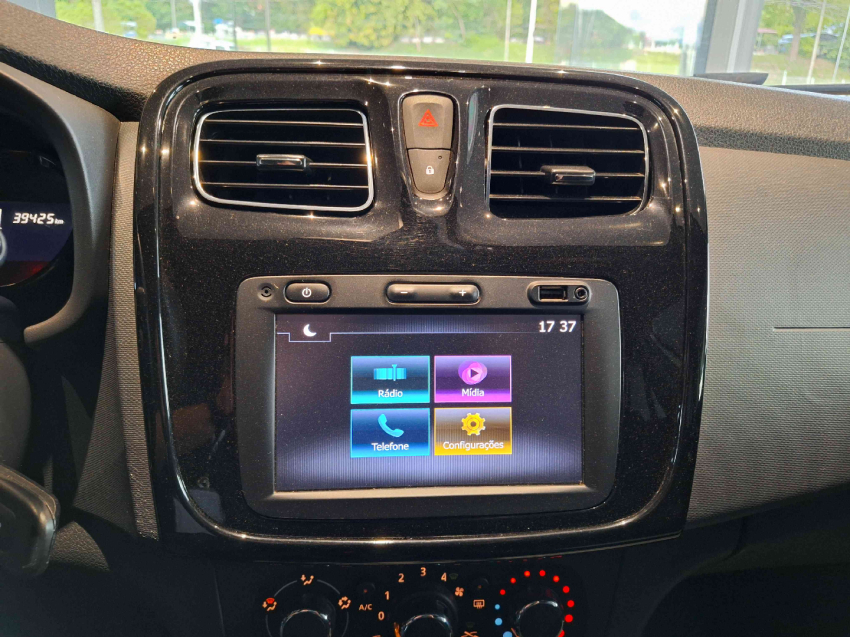 renault logan 1.0 12v sce flex zen manual 5p 20243