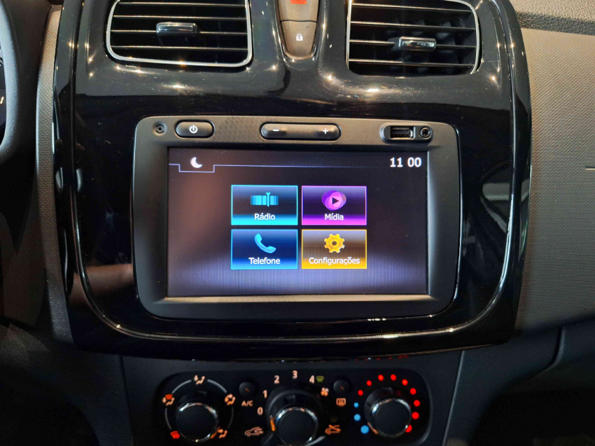 renault logan 1.0 flex manual 2024