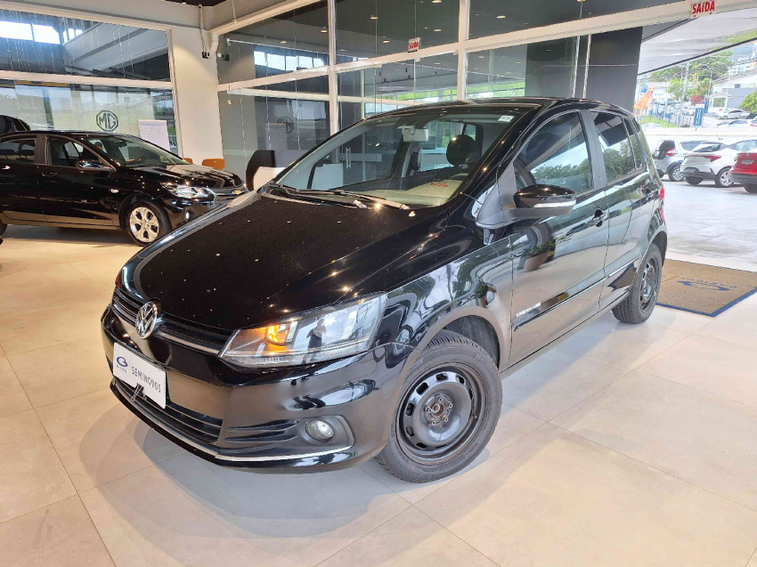 volkswagen fox 1.6 msi comfortline 8v flex 4p automatizado 5p semiautomatico 2015