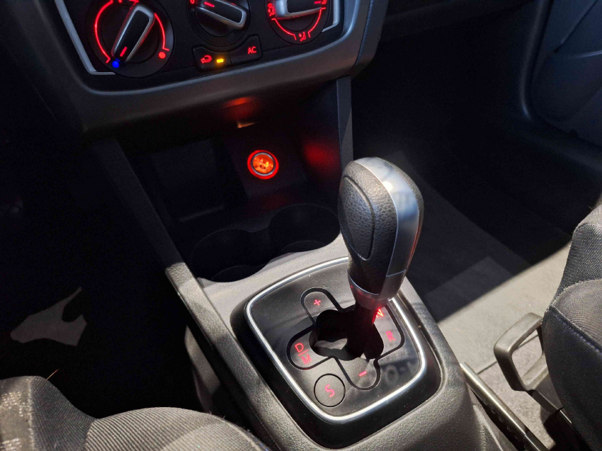 volkswagen fox 1.6 msi comfortline 8v flex 4p automatizado 5p semiautomatico 20157