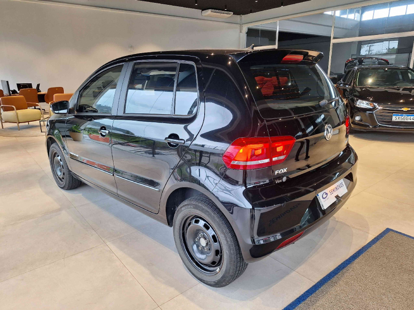 volkswagen fox 1.6 msi comfortline 8v flex 4p automatizado 5p semiautomatico 20158